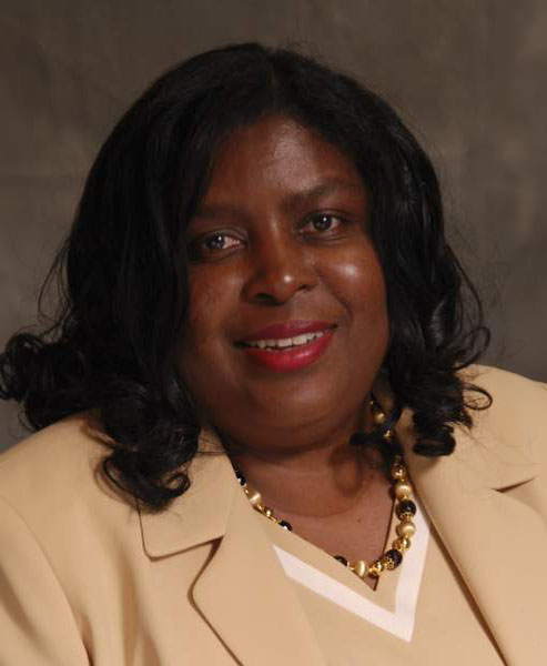 Headshot of Carliss Curry